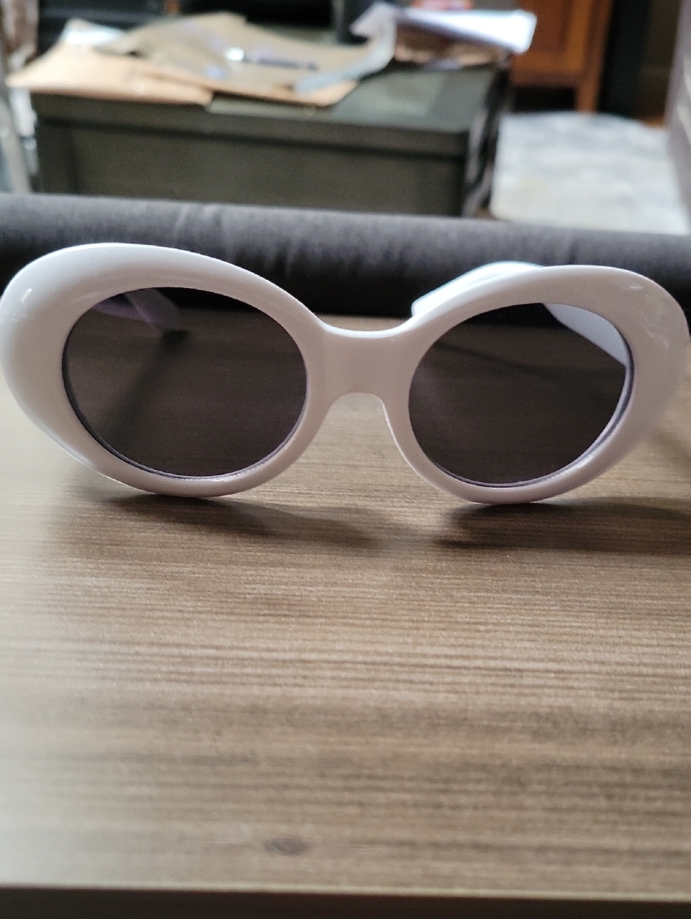 White Oval Retro Sunglasses with Dark Lenses